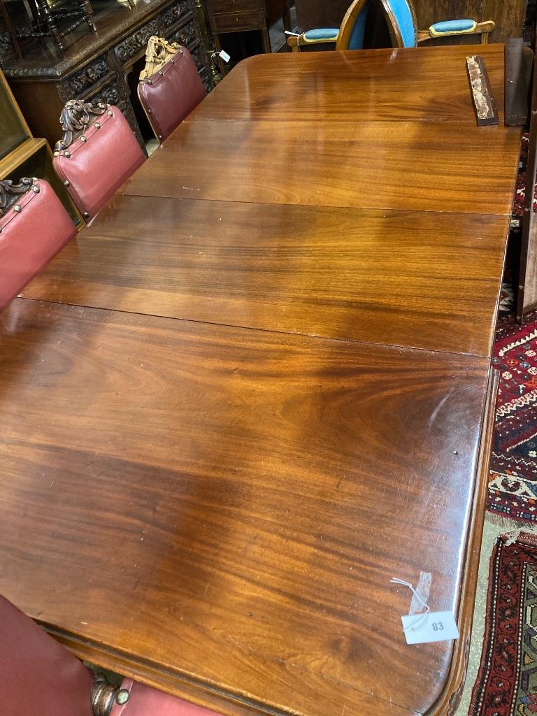 A Victorian mahogany extending dining table